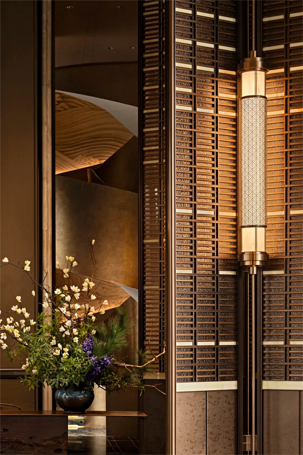 Hotel new Chinese style stainless steel partition entrance crystal glass screen villa sales office club grille background wall