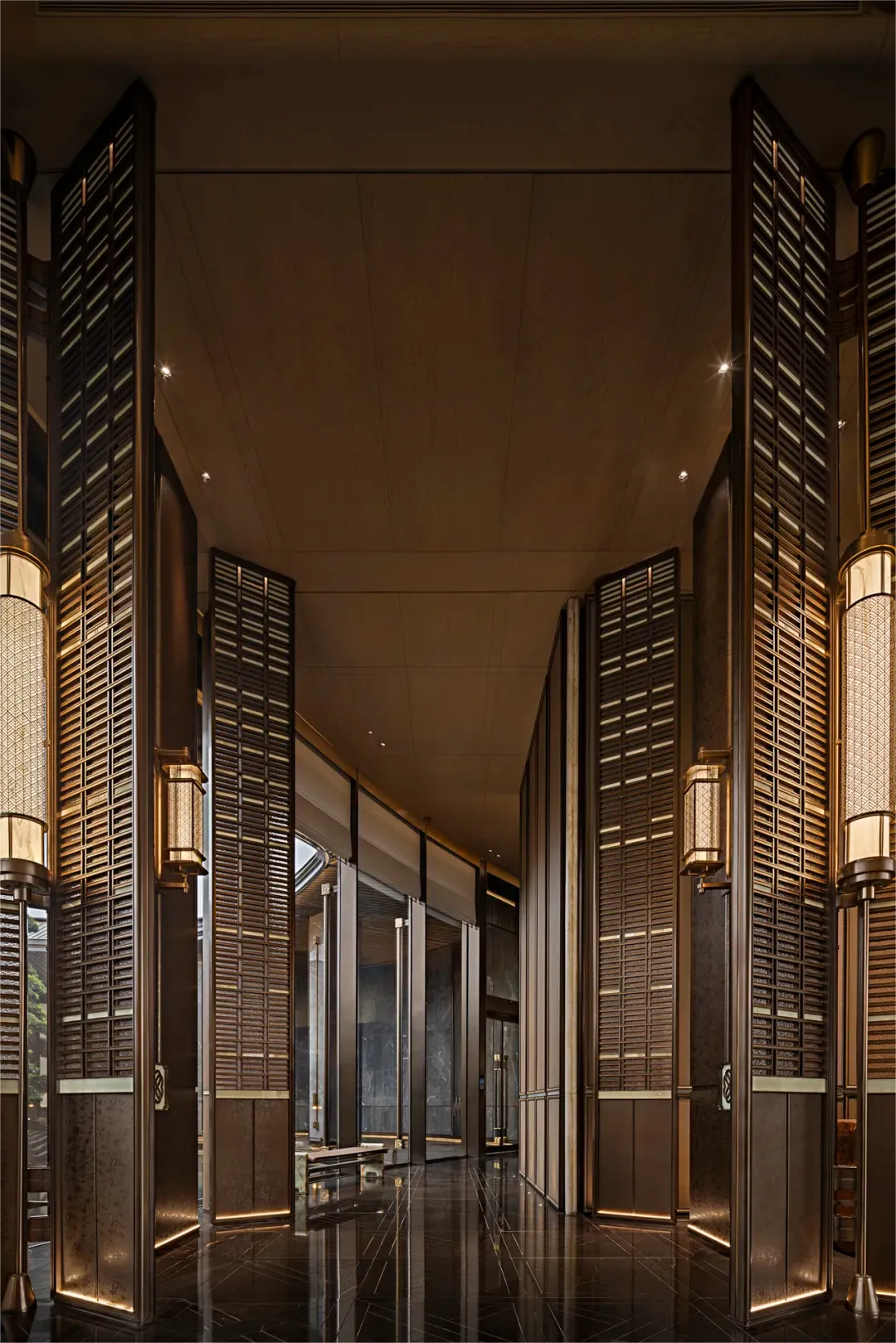 Hotel new Chinese style stainless steel partition entrance crystal glass screen villa sales office club grille background wall
